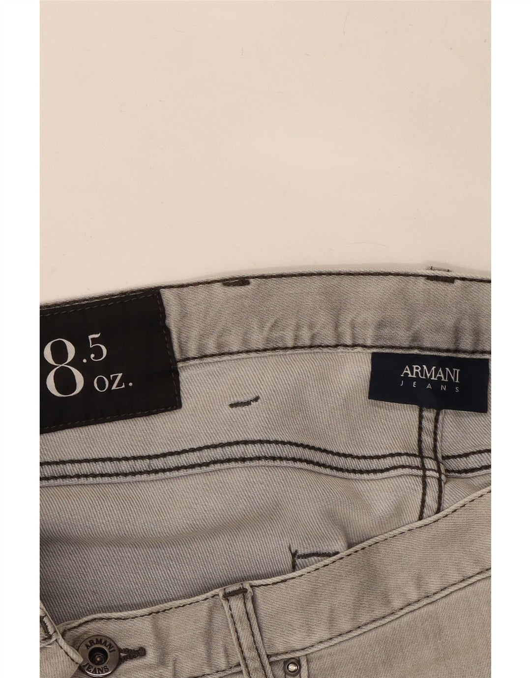 Armani Lige Jeans til kvinder W33 L28 Grå