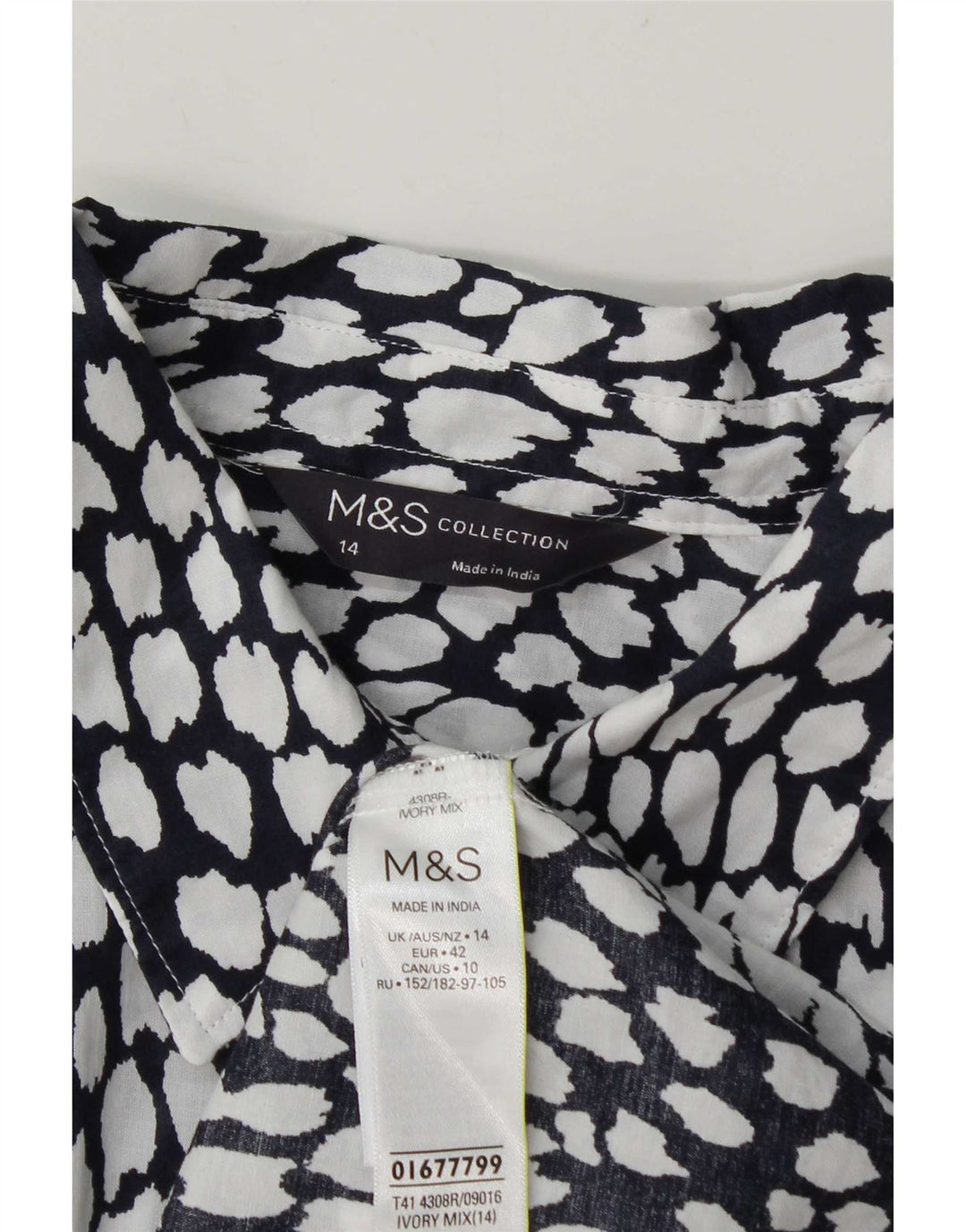 Marks & Spencer Dameskjorte UK 14 Stor hvid plettet bomuld