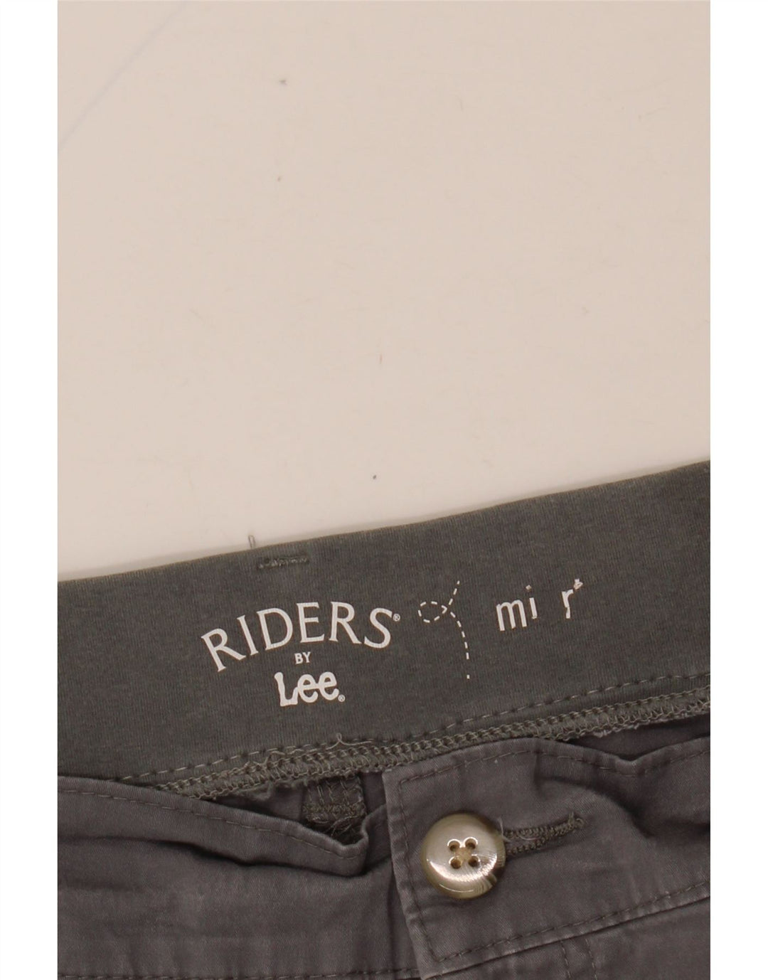 LEE Womens Riders Mid Rise Chino Shorts W36 XL Grå