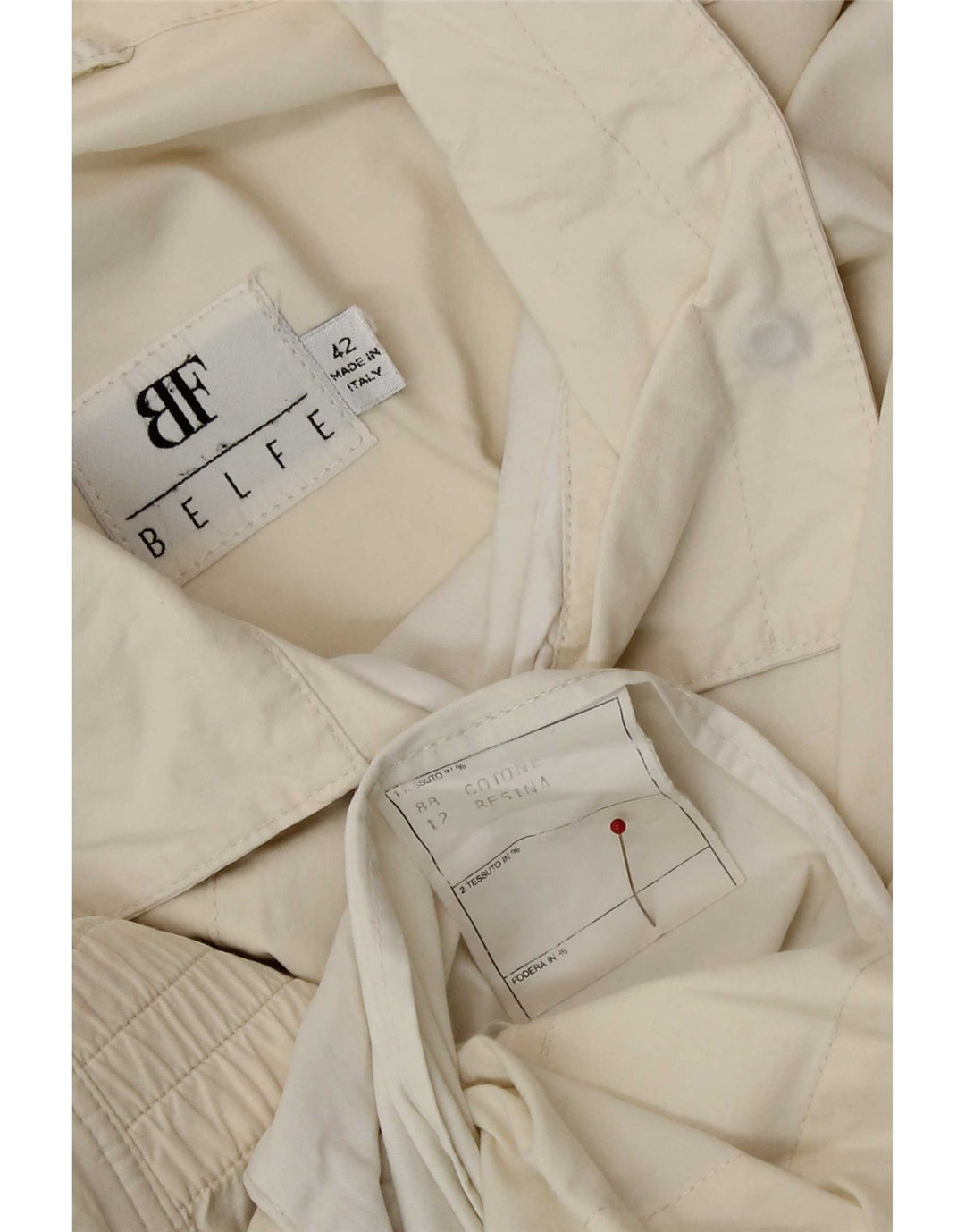 Belfe Short Trench Coat til kvinder IT 42 Medium Off White Bomuld