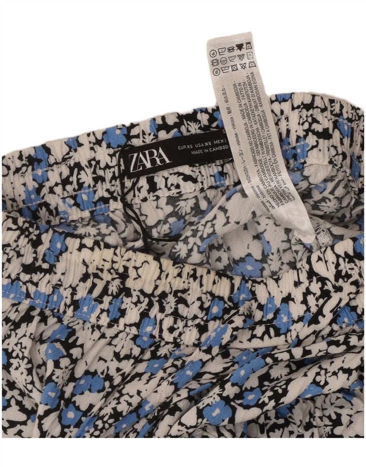 Zara Hot Pants til kvinder XS W24 Hvid blomsterviscose