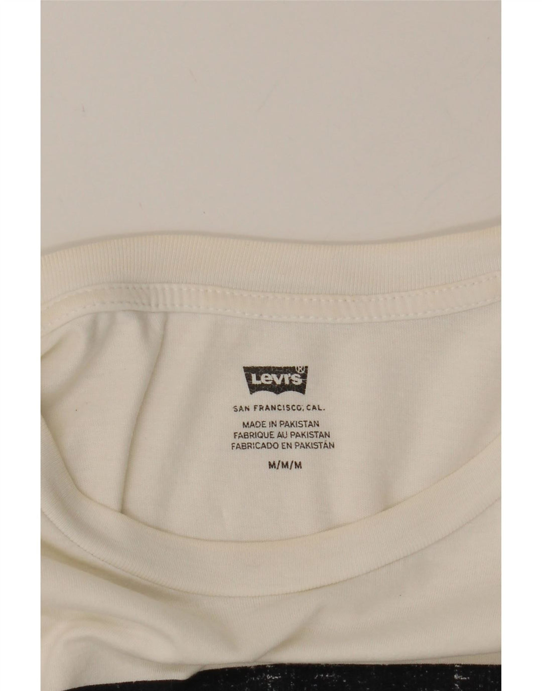 LEVI'S Mens Graphic T-Shirt Top Medium White Cotton Vintage Levi's and Second-Hand Levi's from Messina Hembry 