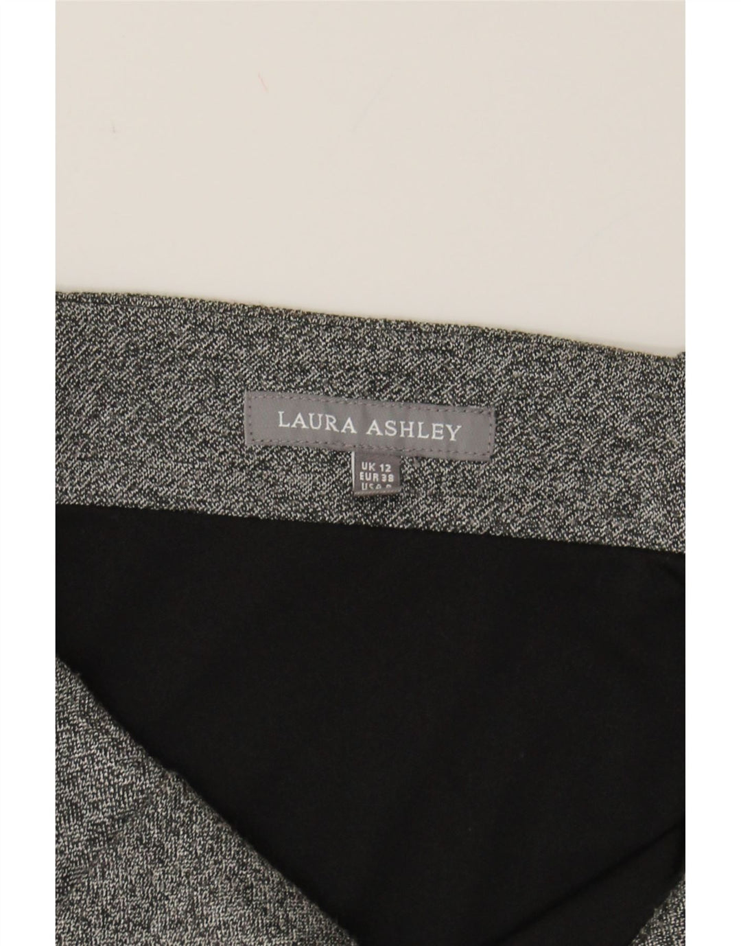 LAURA ASHLEY Womens Straight Skirt UK 12 Medium W32 Grey Polyester Vintage Laura Ashley and Second-Hand Laura Ashley from Messina Hembry 
