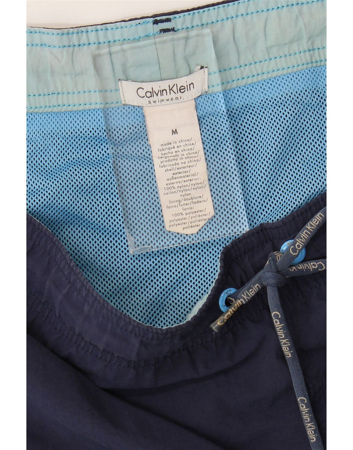 Calvin Klein Herre grafiske svømmeshorts Medium Marineblå Nylon