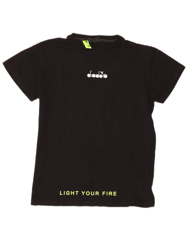 Diadora Boys Grafisk T-Shirt Top 13-14 år Sort Bomuld