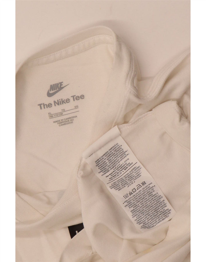 NIKE Grafisk T-shirt-top til drenge 13-14 år XL Hvid bomuld