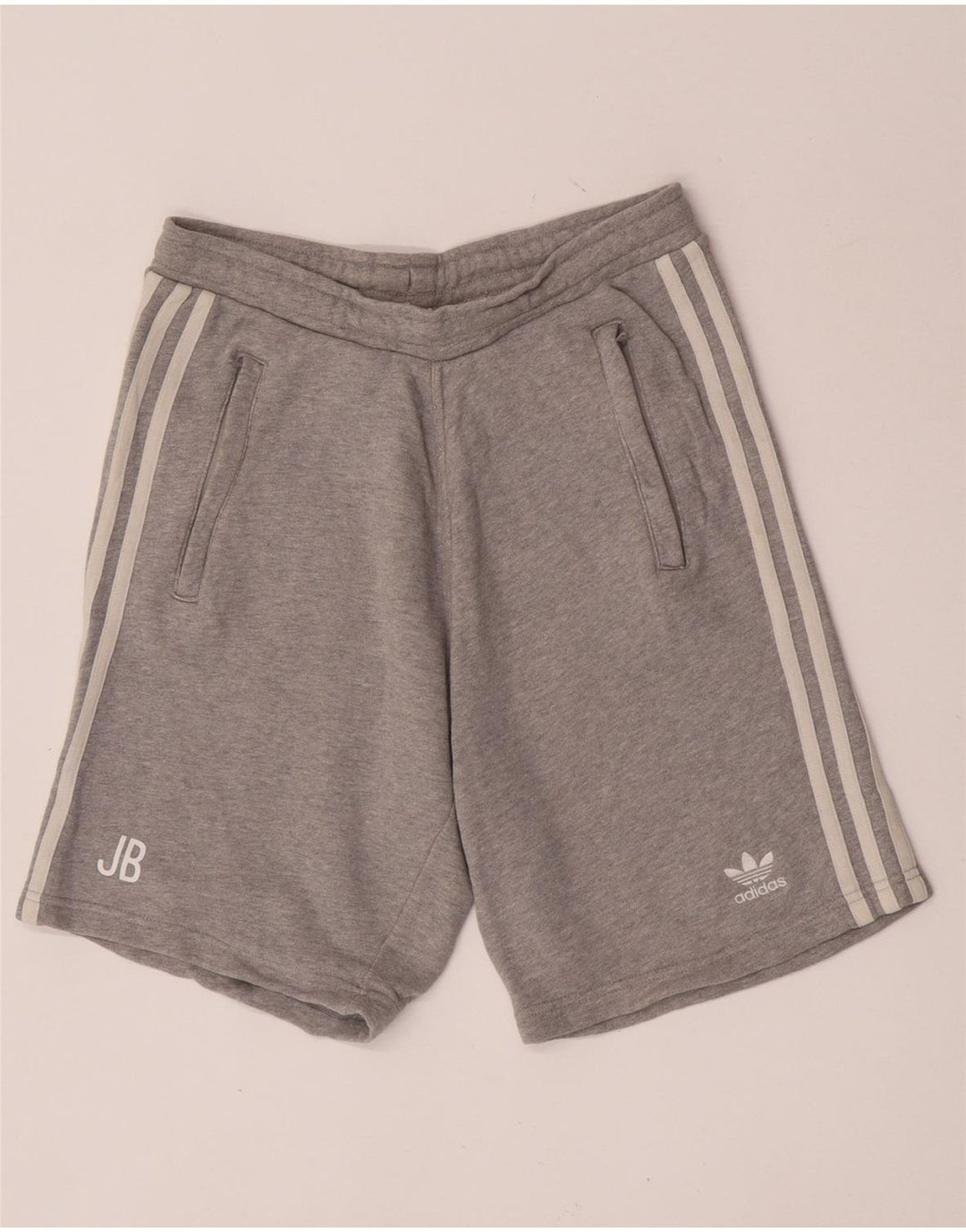 Adidas Sportsshorts til mænd, små grå flækkede bomuld