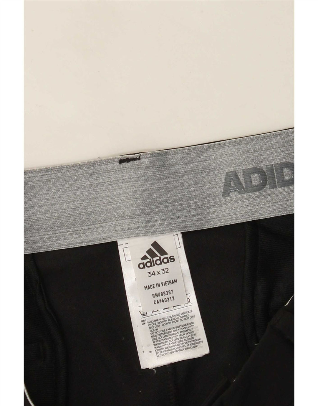 Adidas Straight Chino-bukser til mænd W34 L32 Sort polyester