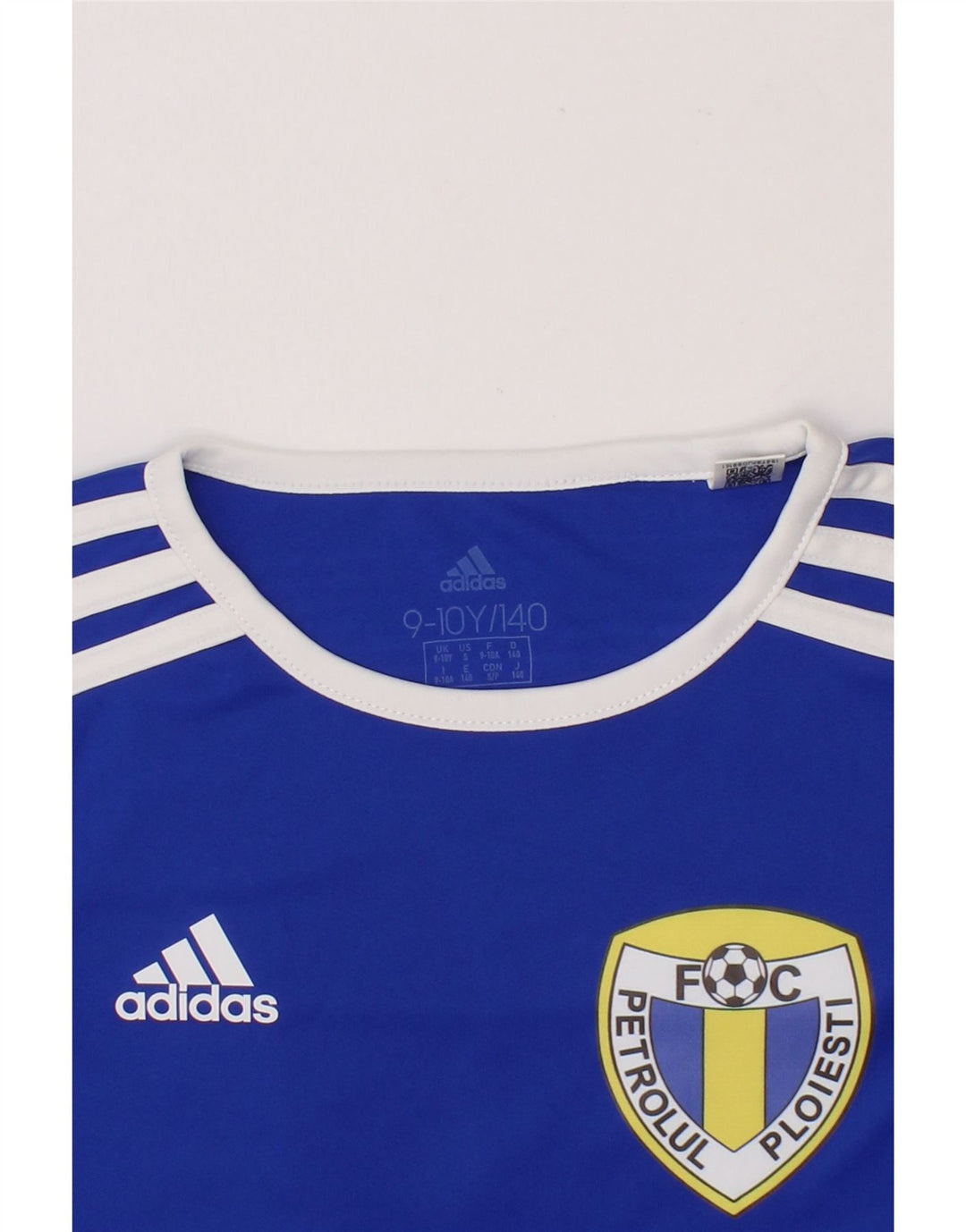 ADIDAS Boys Graphic T-Shirt Top 9-10 Years Blue Colourblock Polyester Vintage Adidas and Second-Hand Adidas from Messina Hembry 