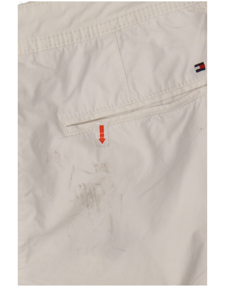 TOMMY HILFIGER Womens Chino Shorts US 6 Medium W28  White Cotton