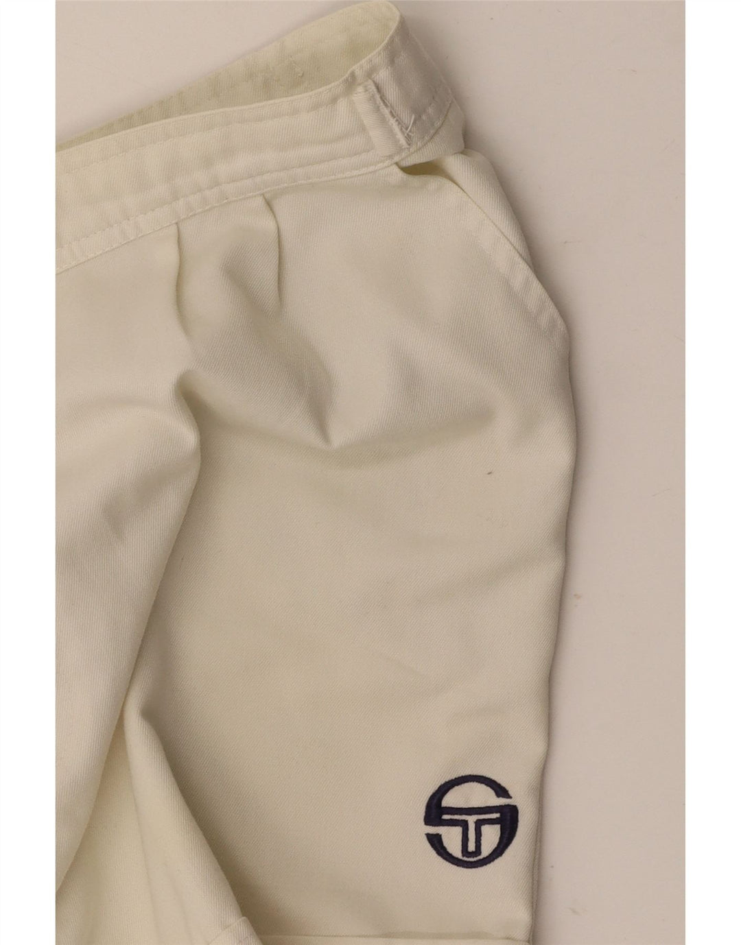 SERGIO TACCHINI Chino Shorts til kvinder W36 Large Off White