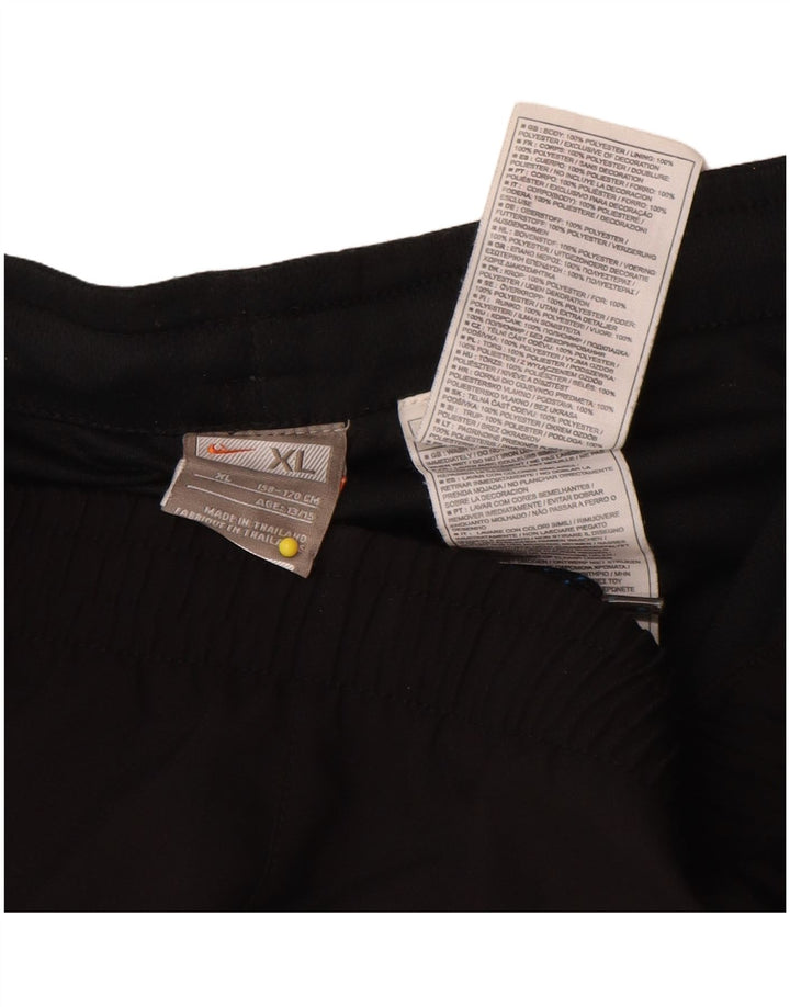 Nike Boys Sports Shorts 13-14 år XL Sort Colourblock Polyester