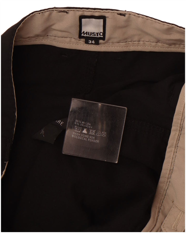 Musto Herre Evolution Cargo Shorts W34 Stor sort nylon
