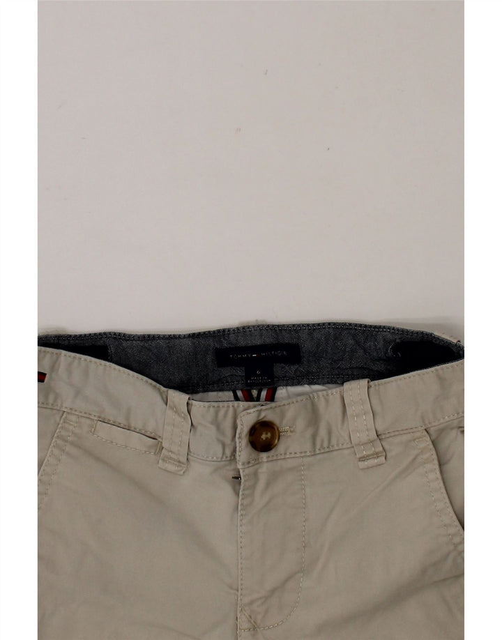 TOMMY HILFIGER Boys Chino Shorts 5-6 Years W22  Grey Vintage Tommy Hilfiger and Second-Hand Tommy Hilfiger from Messina Hembry 