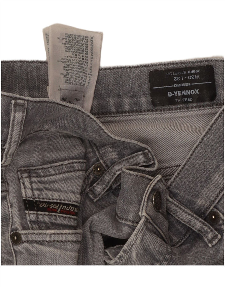 DIESEL Herre D-Yennox Tapered Jeans W30 L32 Grå Bomuld