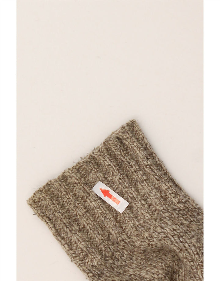 Fedt ansigt til mænd med rund hals sweater mellemgrå flekket uld