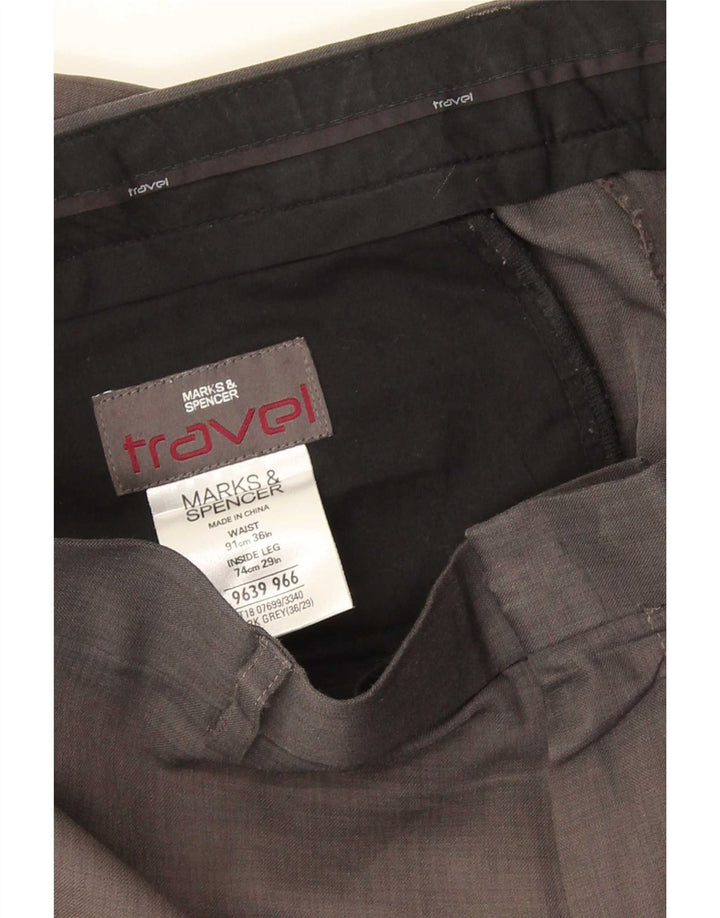 Marks & Spencer Straight Chino-bukser til mænd W36 L29 Grå polyester