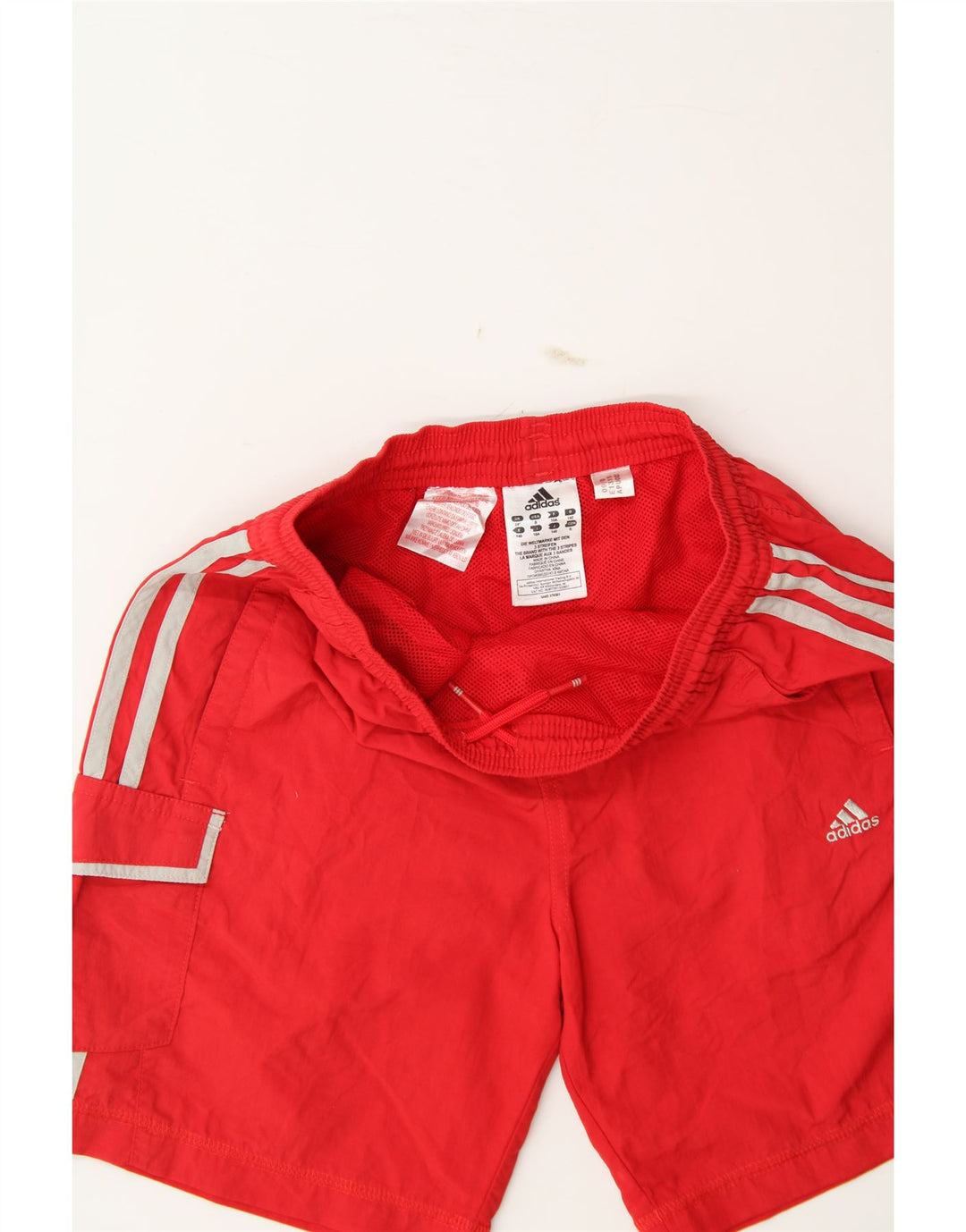 ADIDAS Boys Sport Shorts 9-10 Years  Red Polyamide Vintage Adidas and Second-Hand Adidas from Messina Hembry 