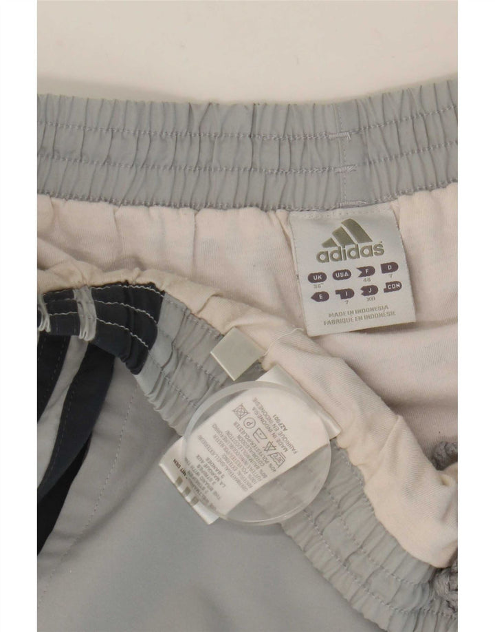 Adidas Sportsshorts til mænd Large Grå Colourblock Bomuld