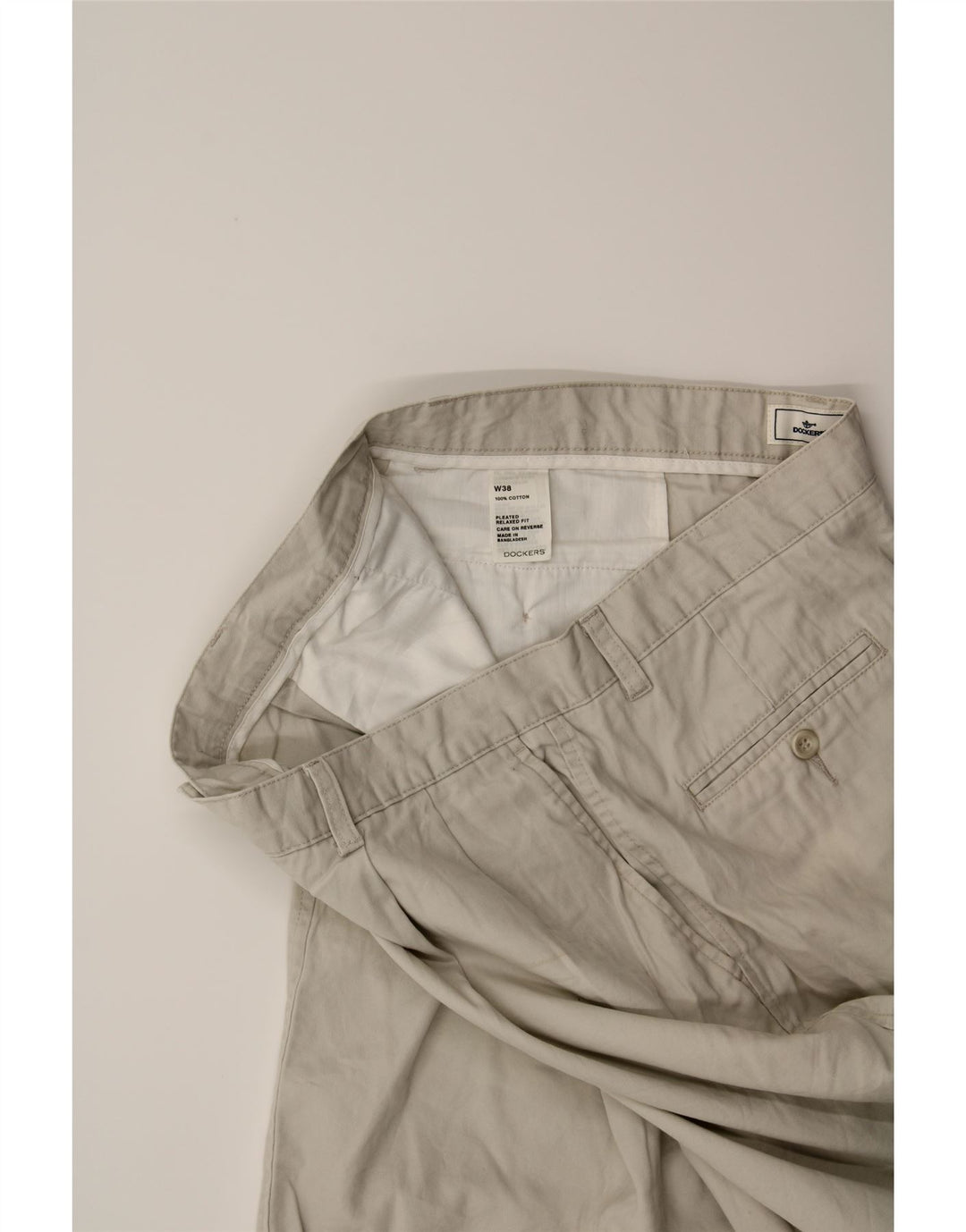 DOCKERS Mens Pegged Chino Shorts W38 XL Beige Cotton Vintage Dockers and Second-Hand Dockers from Messina Hembry 