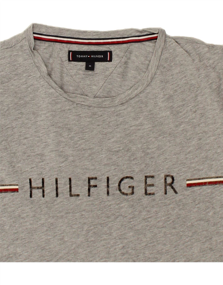 TOMMY HILFIGER Mens Graphic T-Shirt Top Medium Grey Cotton Vintage Tommy Hilfiger and Second-Hand Tommy Hilfiger from Messina Hembry 