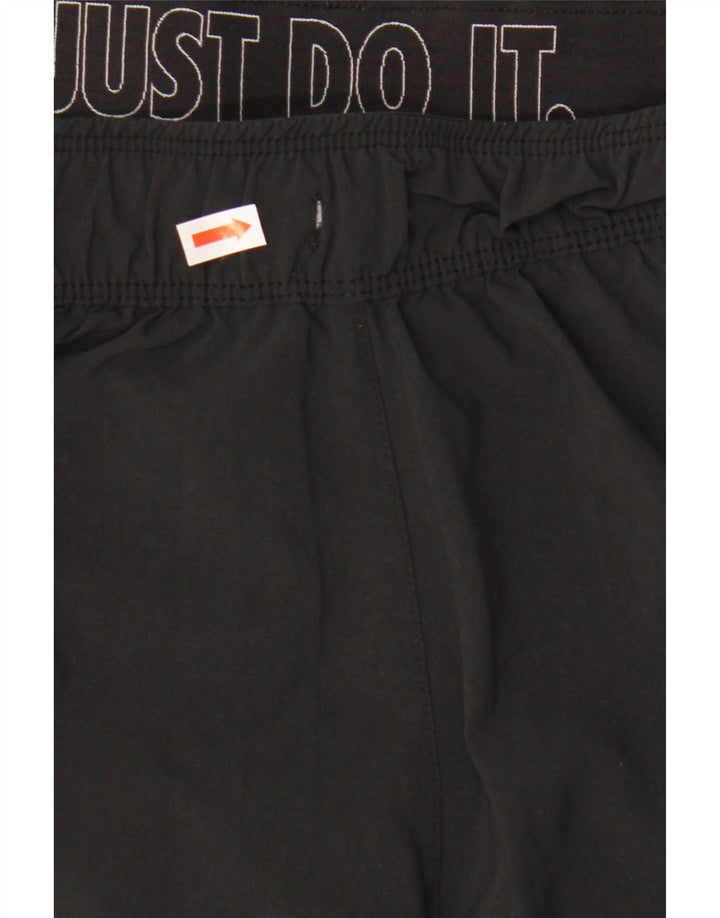 Nike sportsshorts til kvinder UK 8 Small Black