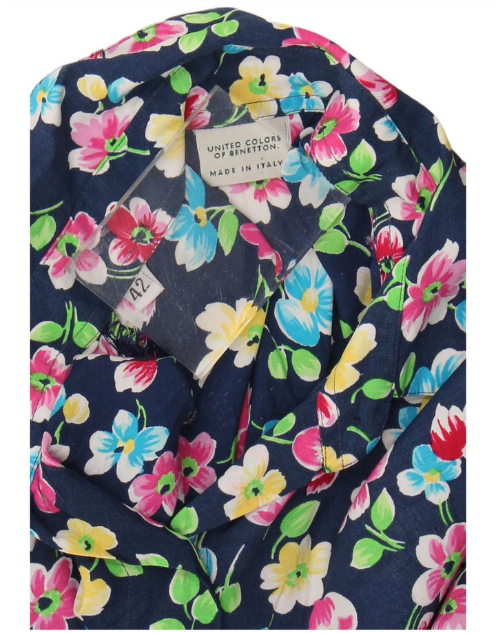 BENETTON kortærmet skjorte til kvinder IT 42 Mellem marineblå blomsterviscose