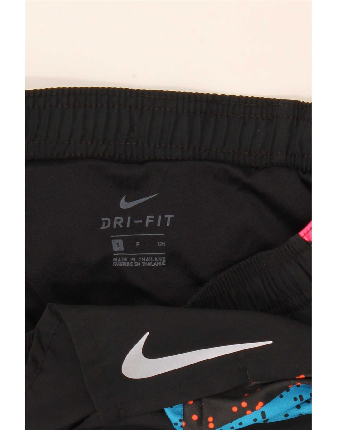 Nike Dri Fit grafiske sportsshorts til kvinder, små sorte