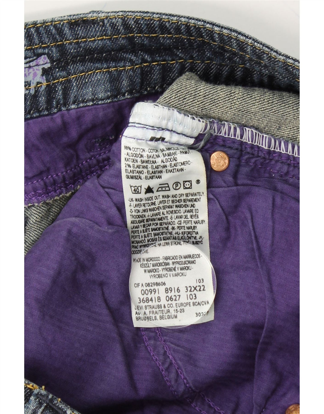 LEVI'S Womens Capri Jeans W32 L22 Blue Cotton Vintage Levi's and Second-Hand Levi's from Messina Hembry 