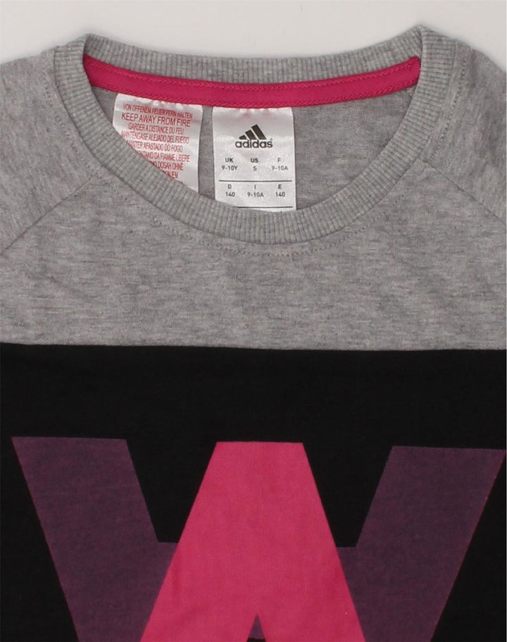 ADIDAS Girls Graphic Top 3/4 Sleeve 9-10 Years Grey Colourblock Cotton | Vintage Adidas | Thrift | Second-Hand Adidas | Used Clothing | Messina Hembry 