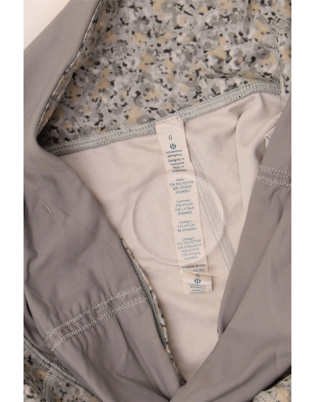 Lululemon Womens Crop Leggings US 6 Medium Grey Floral Polyester