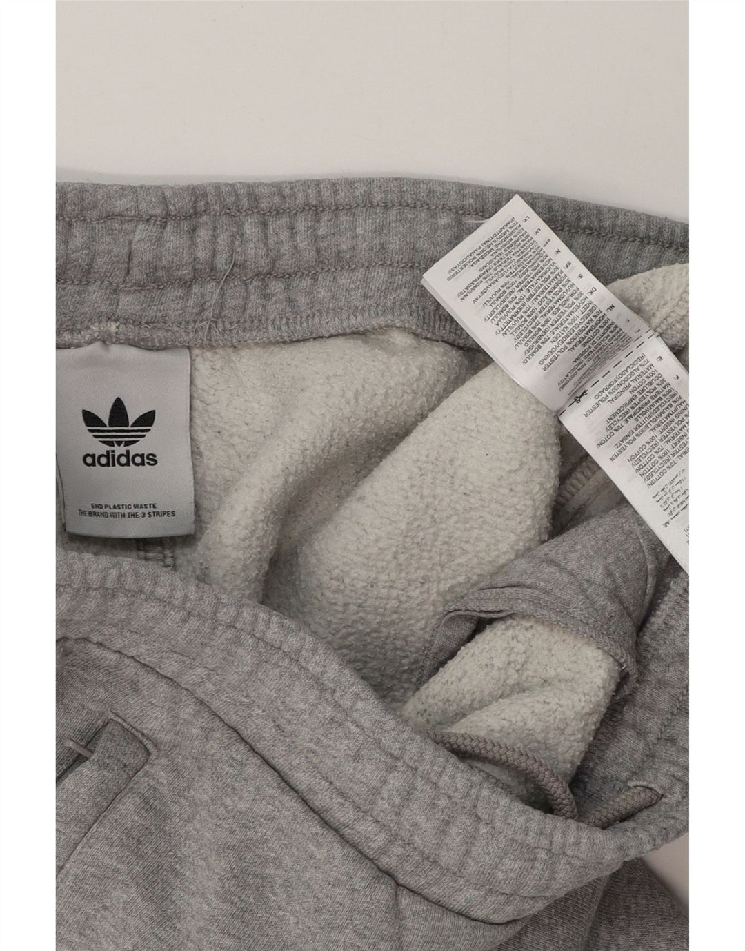 ADIDAS Sportsshorts til mænd, små grå flækkede bomuld