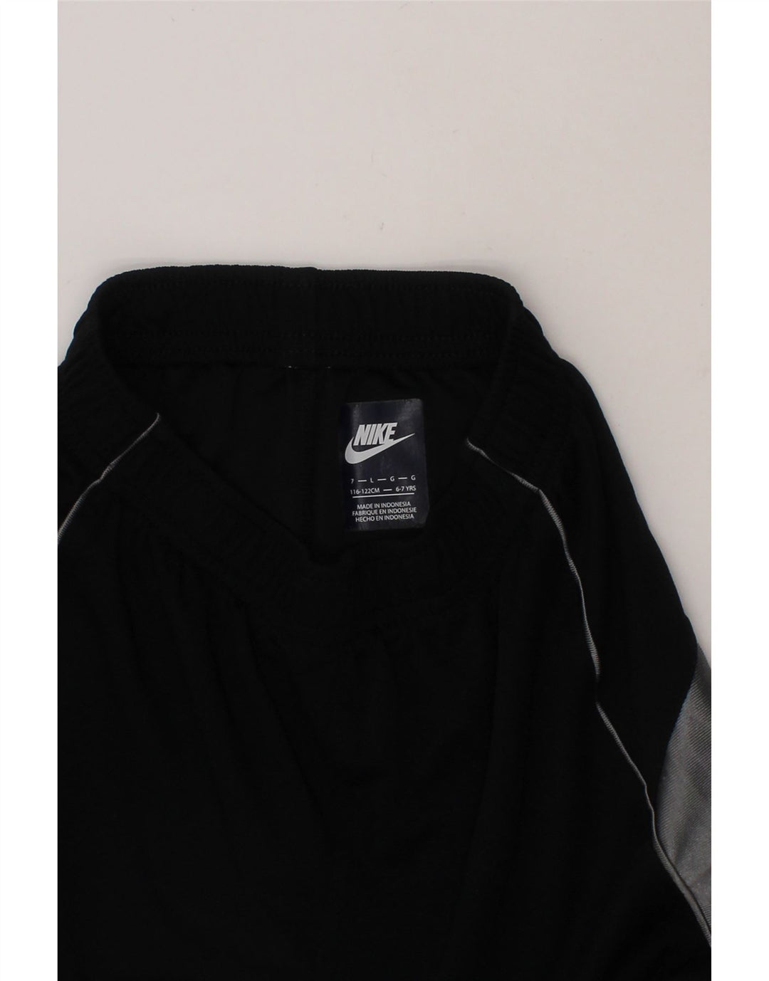 NIKE Boys Sport Shorts 6-7 Years Large  Black Colourblock Polyester Vintage Nike and Second-Hand Nike from Messina Hembry 