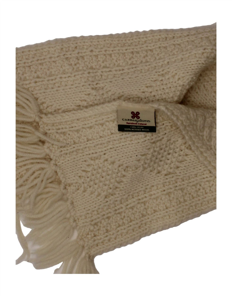 CARRAIG DONN Girls Knit Rectangle Scarf One Size Off White Winter Vintage Carraig Donn and Second-Hand Carraig Donn from Messina Hembry 