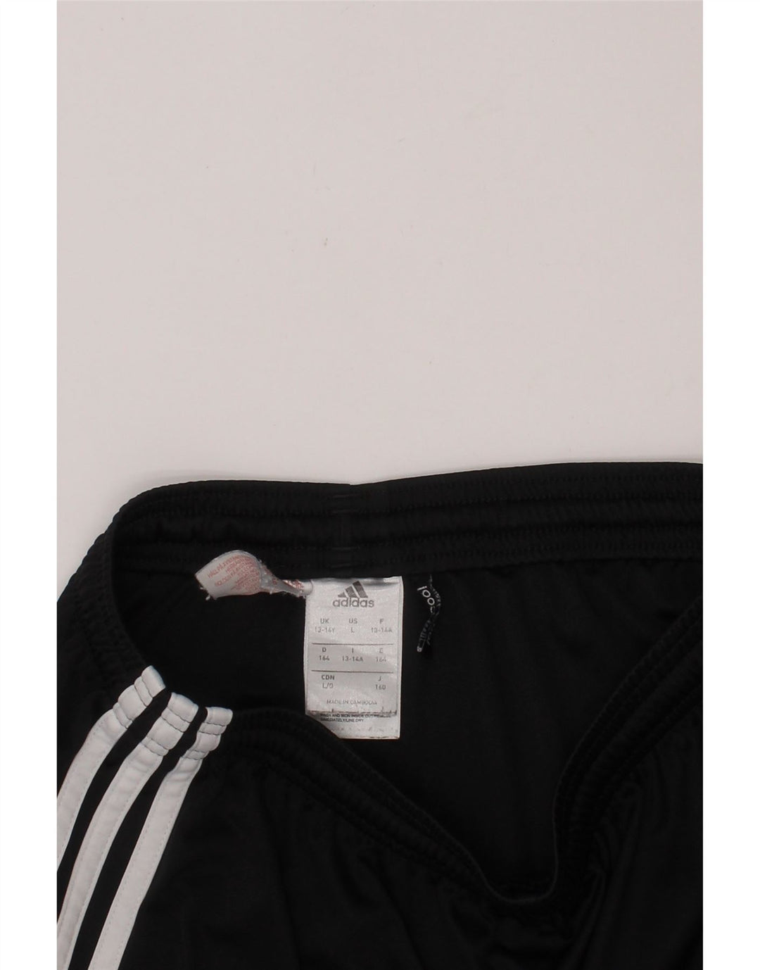 ADIDAS Boys Juventus Sport Shorts 13-14 Years  Black Polyester Vintage Adidas and Second-Hand Adidas from Messina Hembry 
