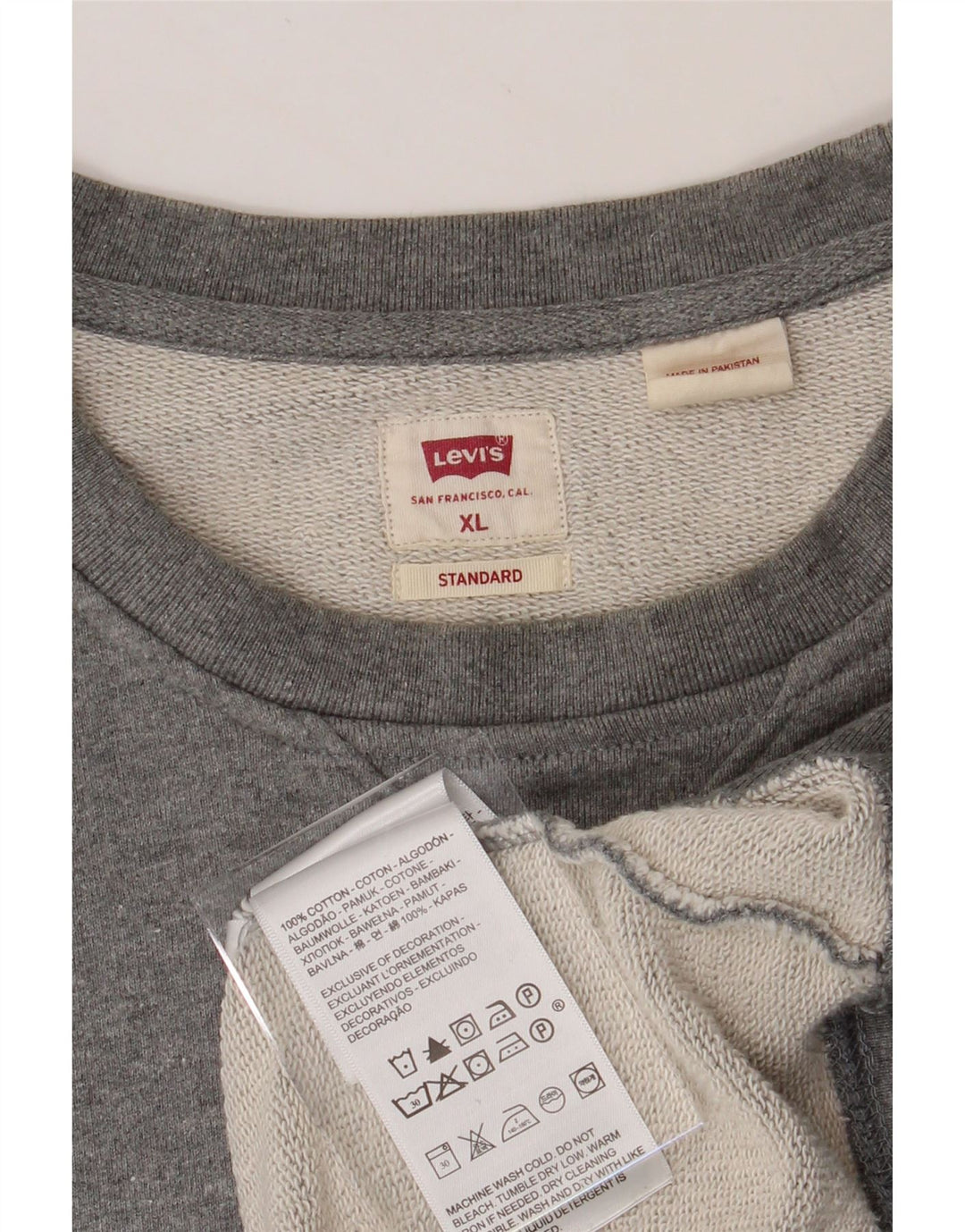 LEVI'S Mens Standard Sweatshirt Jumper XL Grey Cotton Vintage Levi's and Second-Hand Levi's from Messina Hembry 
