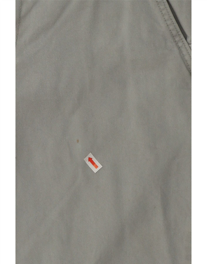 LEVI'S Mens Chino Shorts W29 Small Grey Cotton Vintage Levi's and Second-Hand Levi's from Messina Hembry 