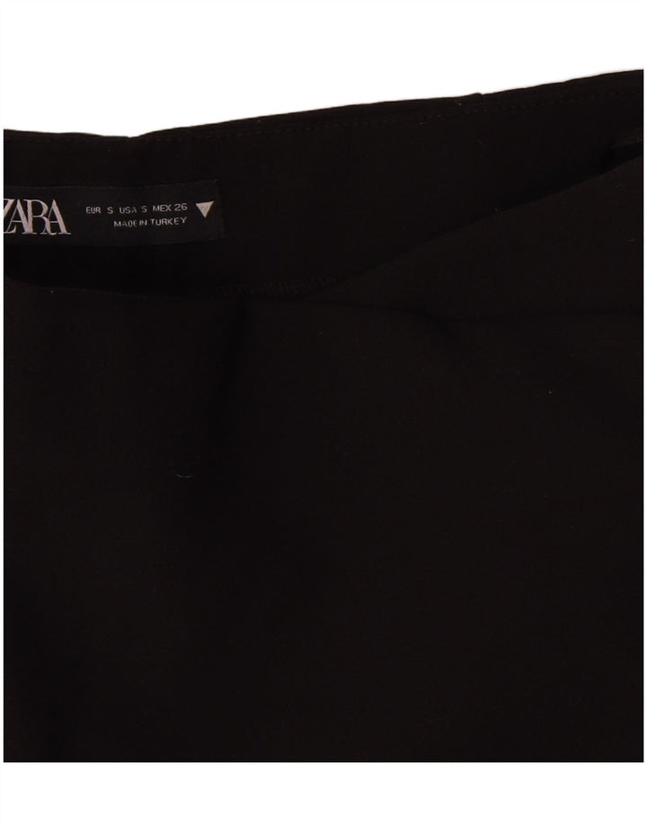 Zara Casual Shorts til kvinder Small W26 sort polyester