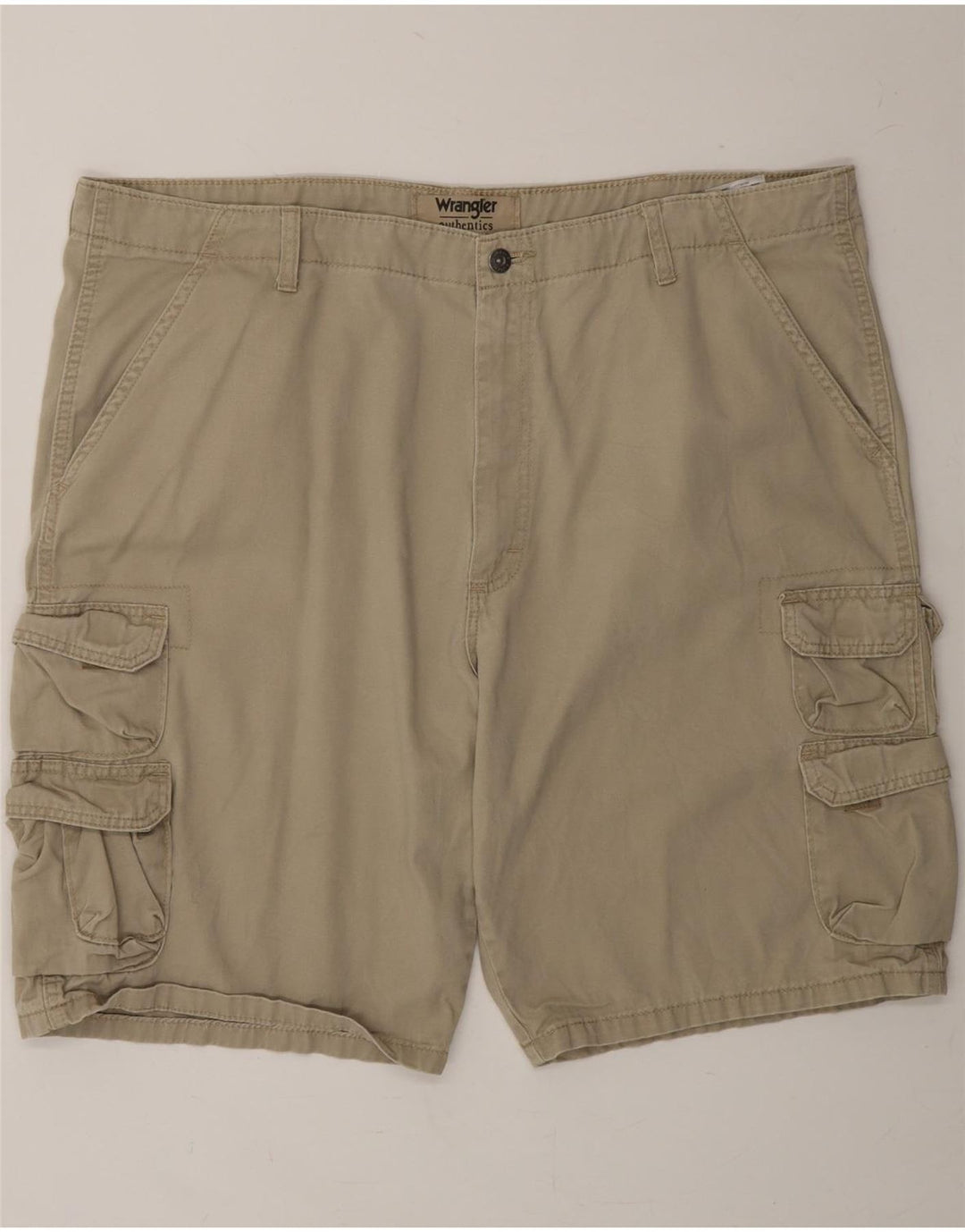WRANGLER Mens Cargo Shorts W42 2XL Beige Cotton Vintage Wrangler and Second-Hand Wrangler from Messina Hembry 