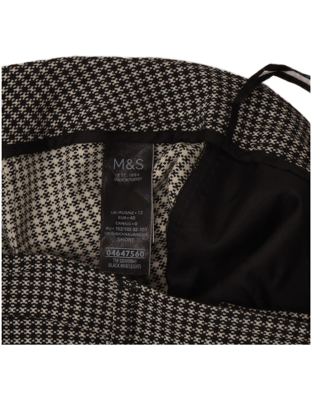 Marks & Spencer Korte Chinobukser til kvinder UK 12 Medium W30 L25 Sort