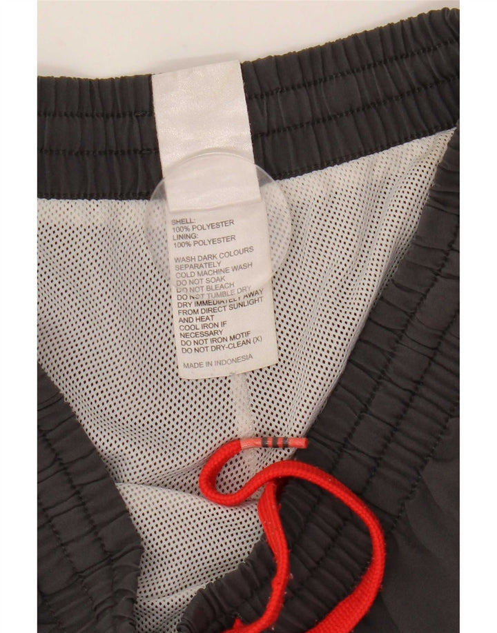 Adidas Herre Climalite grafiske sportsshorts Små grå polyester