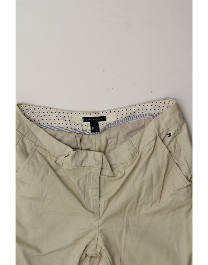 TOMMY HILFIGER Womens Chino Shorts US 8 Medium W34  Beige Cotton Vintage Tommy Hilfiger and Second-Hand Tommy Hilfiger from Messina Hembry 