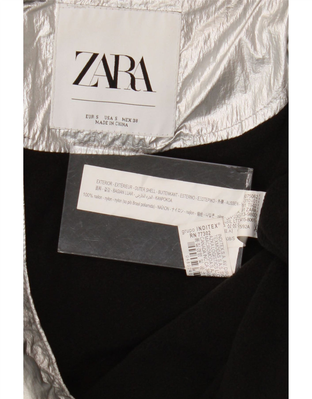 Zara Dame Oversized grafisk hættepolstret jakke EU 38 Small Silver Nylon