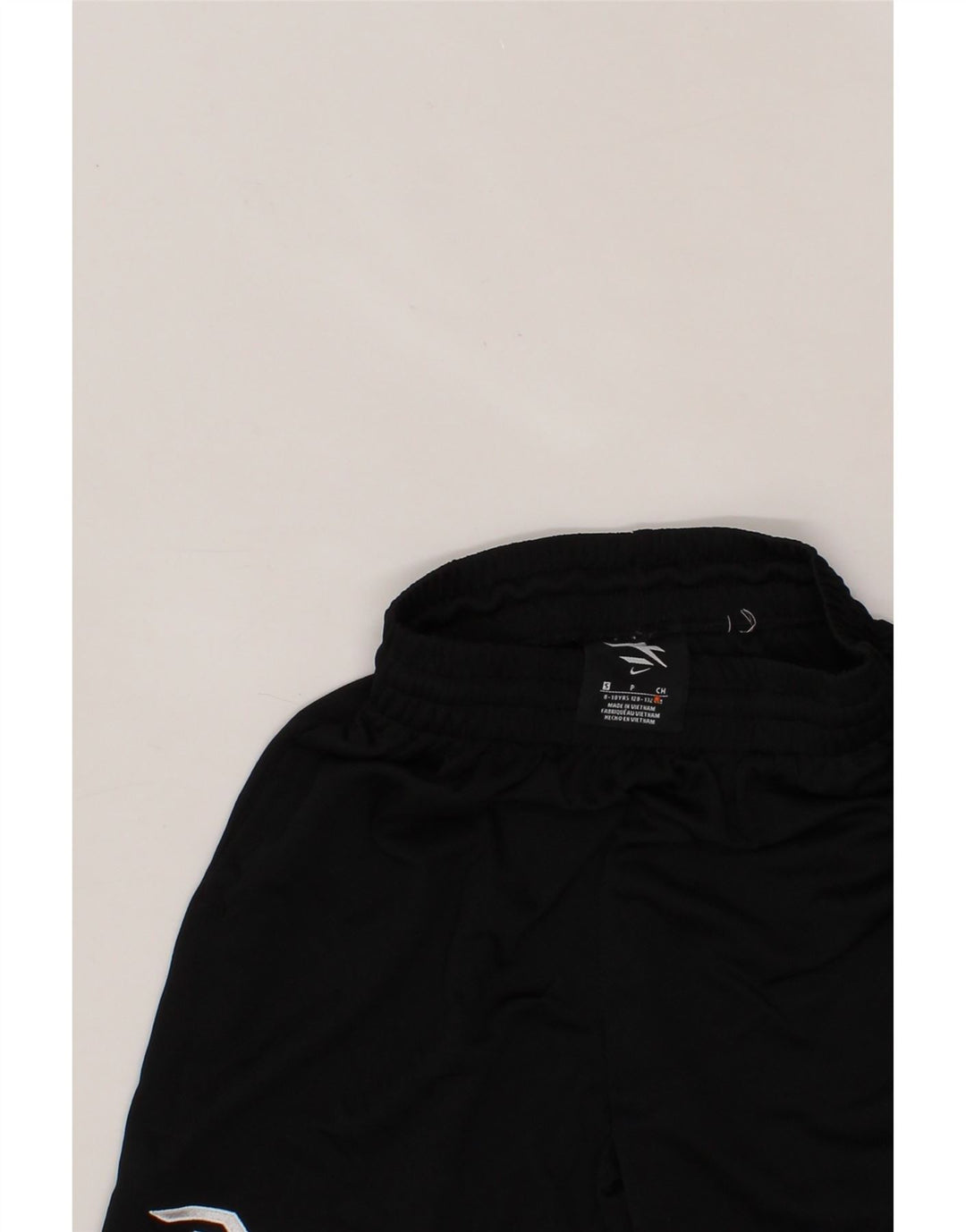 NIKE Boys Graphic Sport Shorts 8-9 Years Small Black Vintage Nike and Second-Hand Nike from Messina Hembry 
