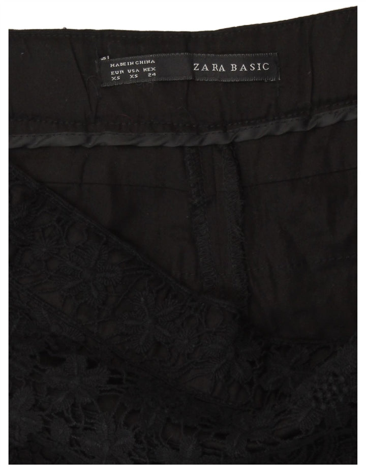 Zara Hot Pants til kvinder XS W24 Sort blomster