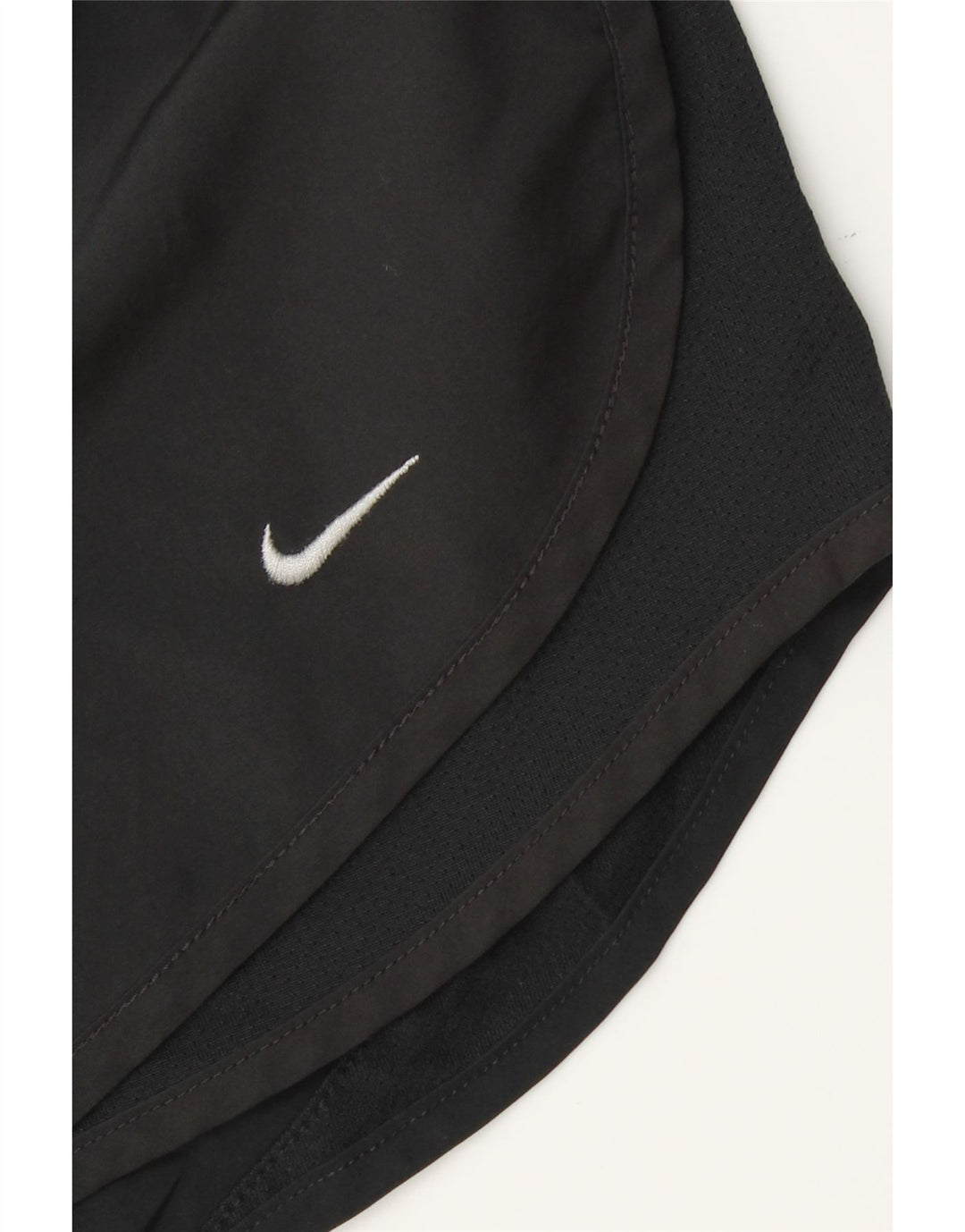 NIKE Womens Sport Shorts UK 16 Large  Black Vintage Nike and Second-Hand Nike from Messina Hembry 