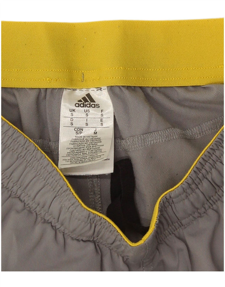 Adidas Sportsshorts til mænd Small Grå Colourblock Polyester