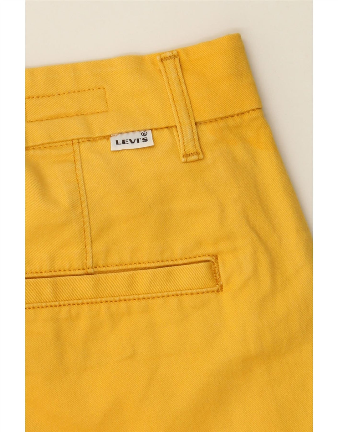 LEVI'S Womens Slim Chino Trousers W26 L27 Yellow Cotton Vintage Levi's and Second-Hand Levi's from Messina Hembry 