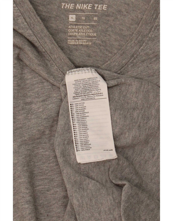 Nike T-shirt-top med atletisk snit til mænd XL Grå Flecked Bomuld