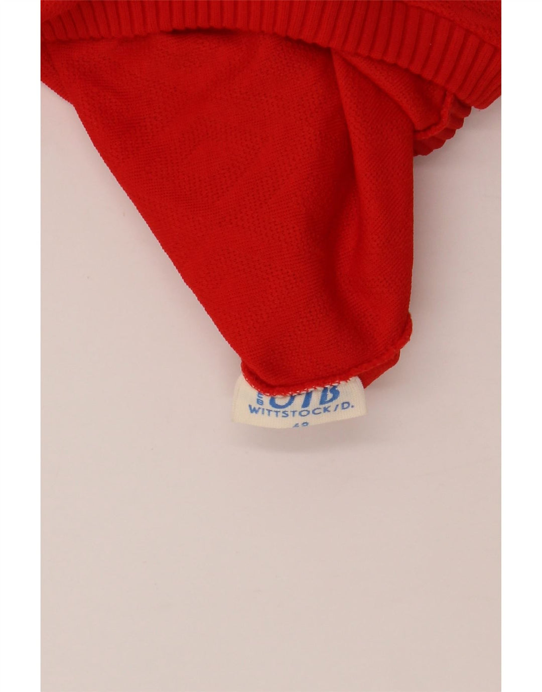 VINTAGE Womens Crop Vest Tank Top UK 8 Small Red Argyle/Diamond Vintage Vintage and Second-Hand Vintage from Messina Hembry 